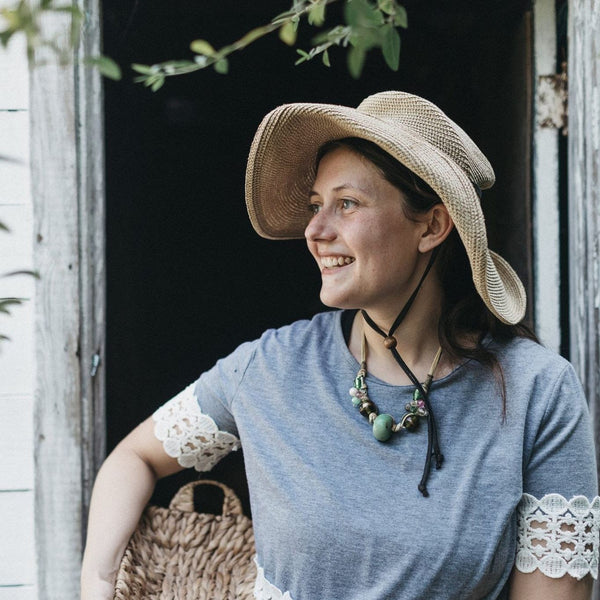 A Local Herbalist’s Strategies: Transitioning to A New Season with Laura’s Botanicals