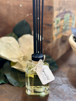 Room Diffuser | Peppered Petal