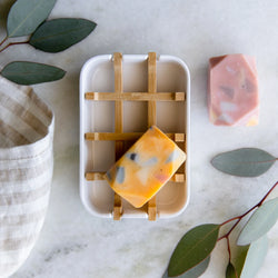 Finchberry White & Bamboo Soap Dish